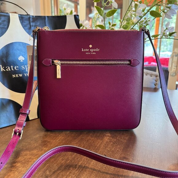 Kate Spade Sadie North South Large Saffiano Leather Crossbody Purse K7379 $299 - Picture 1 of 6